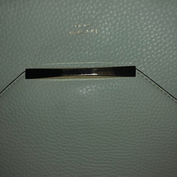 Kate Spade Pebble Leather Bag in Mint Color - Picture 3 of 5
